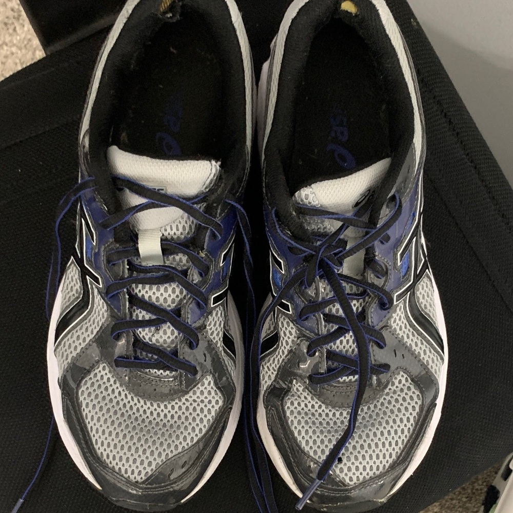 Men's Gray and Black ASICS Shoes